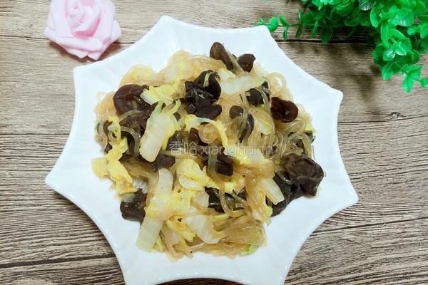 白菜炖粉条的做法图解14