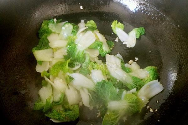 蒜蓉火腿黄心菜的做法图解7