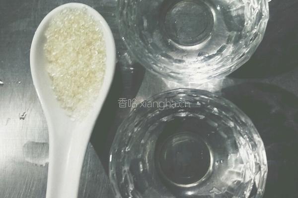 菠萝汁(菠萝雪碧汁）的做法图解2