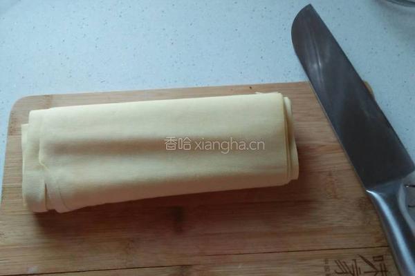 凉拌干豆腐丝的做法图解2