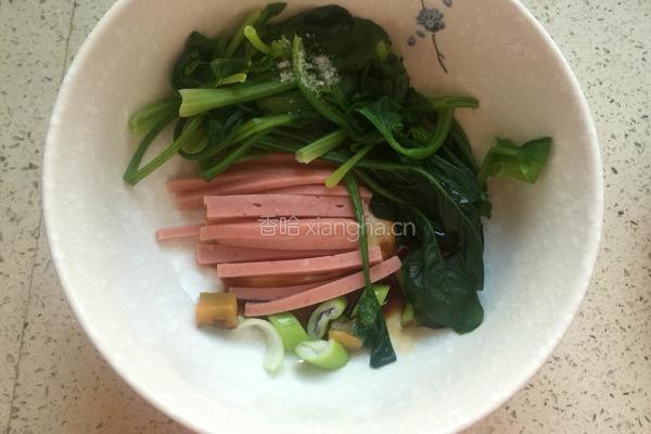 菠菜鸡蛋面的做法图解6
