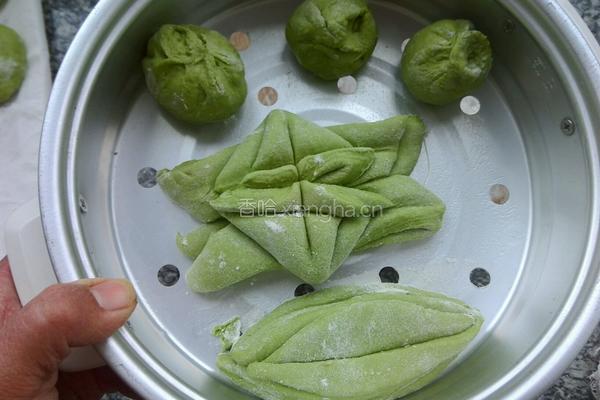 春色满餐桌之莲花卷的做法图解10