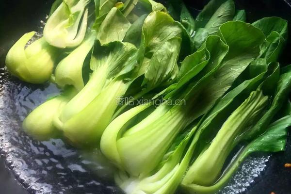 香菇油菜心的做法图解1
