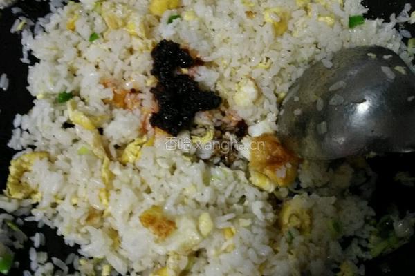 蒜苗鸡蛋炒米的做法图解12