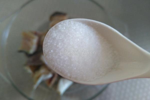 番茄辣汁鳕鱼的做法图解4