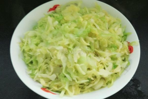 炒包菜的做法图解3