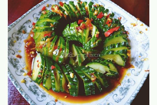摆盘超美的让人食欲满满 蓑衣黄瓜