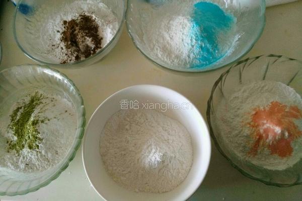 自制彩色汤圆的做法图解3