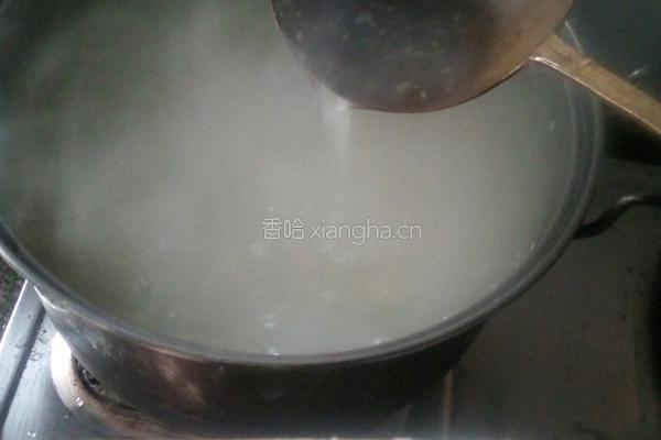 玉米羹 鸡蛋的做法图解3