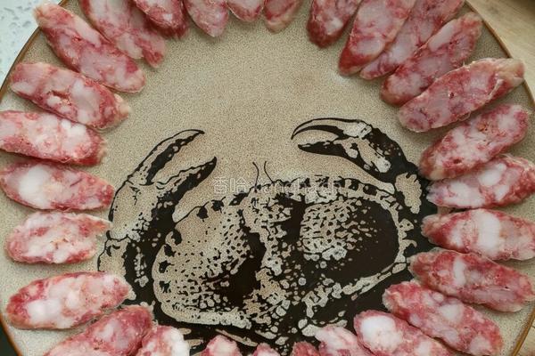 腊肉蘑菇的做法图解1