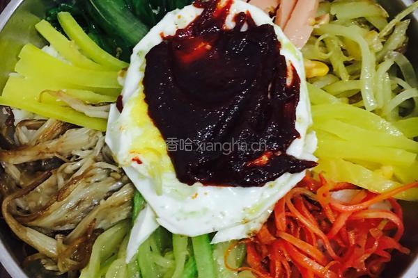 韩式石锅拌饭的做法图解3