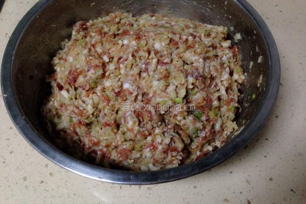 酸菜馅饺子的做法图解4