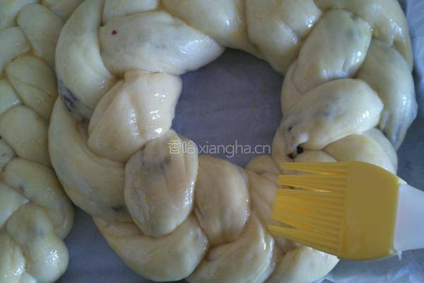 玉米油花环面包的做法图解13