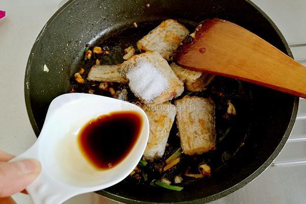 豆豉酱烧带鱼的做法图解12