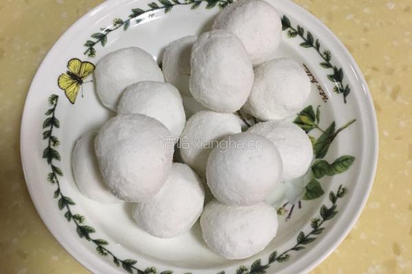 煮元宵的做法图解1