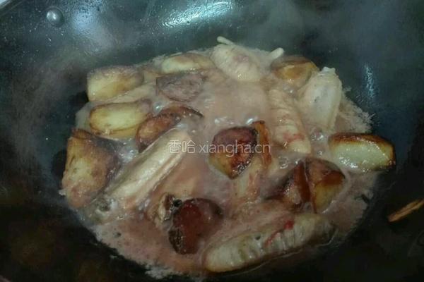 红腐乳焖土豆鸡翅中的做法图解18