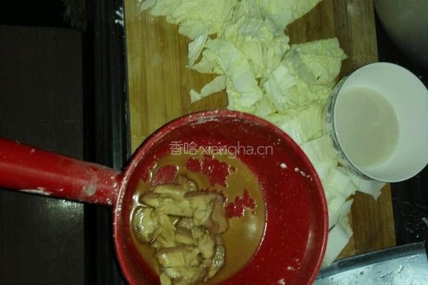 白菜醋肉的做法图解3