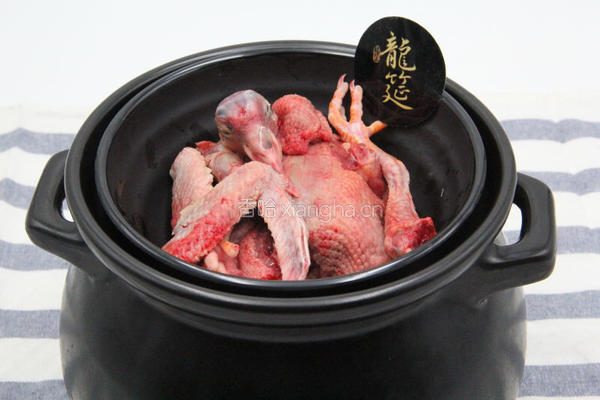 冬虫夏草炖乳鸽的做法图解2