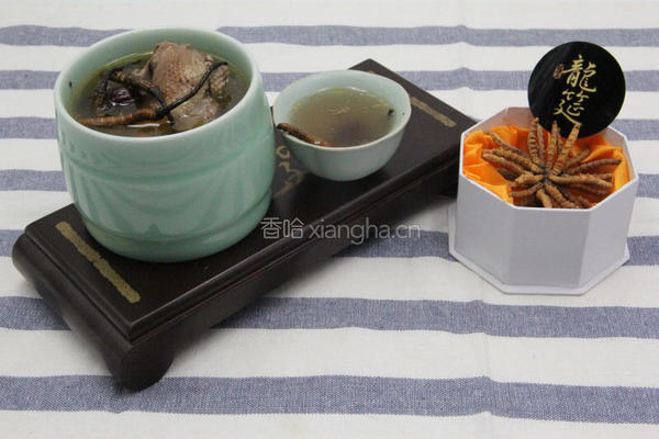 冬虫夏草炖乳鸽的做法图解7