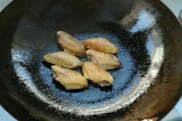 啤酒酱香鸡翅的做法图解3