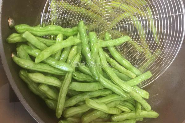 干煸芸豆的做法图解4