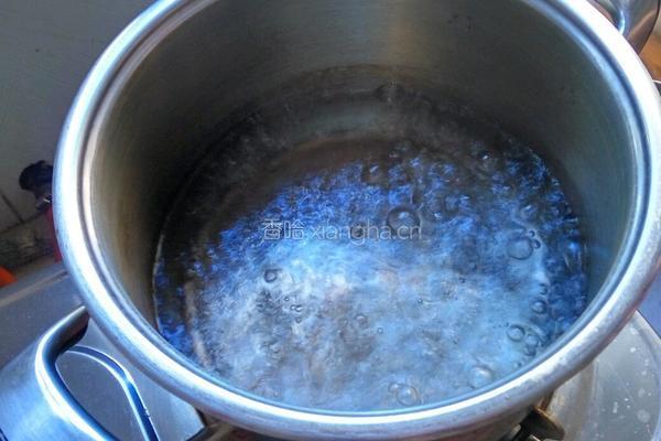 炼奶龟苓膏的做法图解3