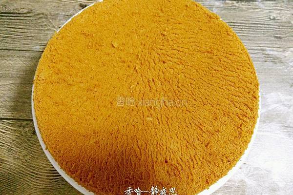 草莓酸奶慕斯蛋糕(8寸)的做法图解3