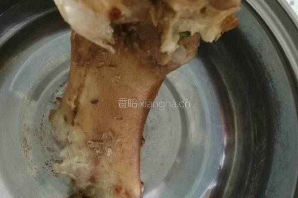 百财棒骨汤的做法图解1