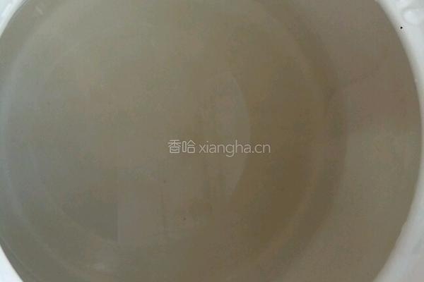 大蒜生姜红糖水的做法图解2
