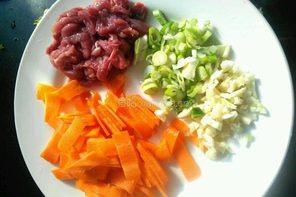 西兰花炒肉的做法图解4