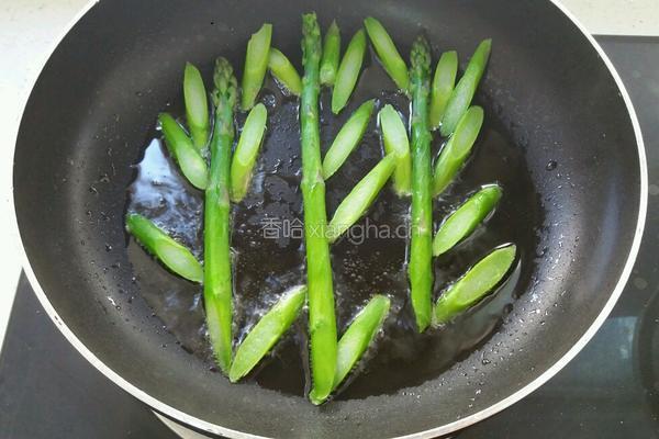芦笋煎鸡蛋的做法图解5