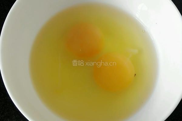 青椒炒鸡蛋的做法图解2