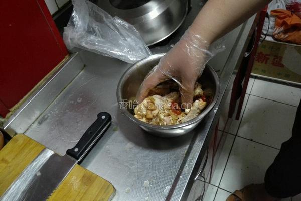 烤鸡翅根的做法图解6
