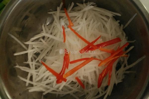 香菜拌白萝卜丝的做法图解4