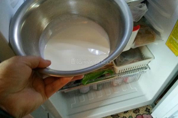 蜜豆抹茶蛋糕卷的做法图解2