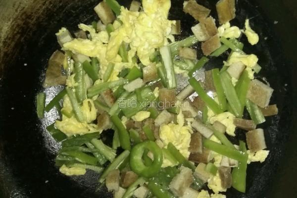 辣味小炒的做法图解3