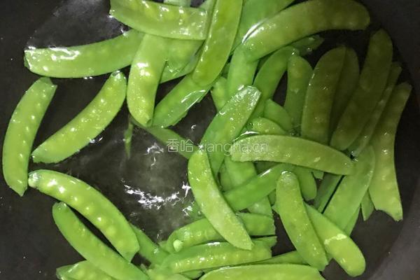 蒜蓉荷兰豆的做法图解2