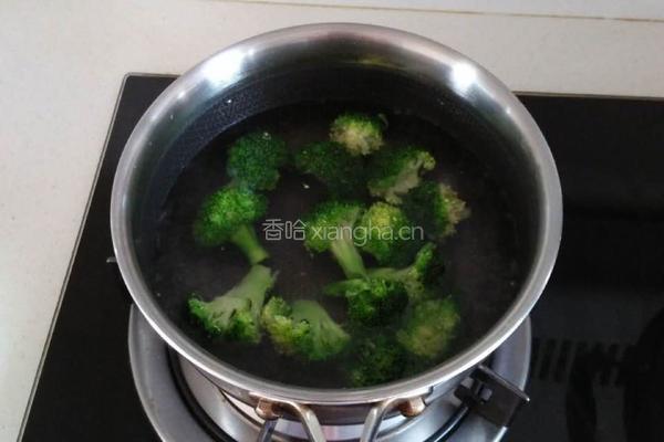 黑椒意面牛排的做法图解3