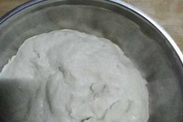 韭菜鸡蛋烙饼的做法图解1