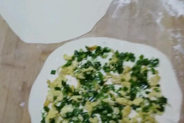 韭菜鸡蛋烙饼的做法图解6