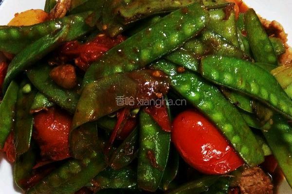 荷兰豆圣女果炒肉