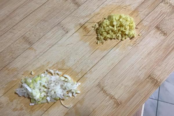 豆泡塞肉的做法图解3