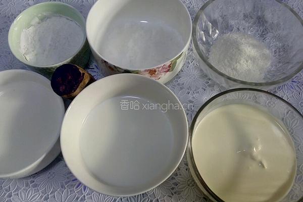 牛奶紫薯椰蓉小凉糕一独家秘制的做法图解1