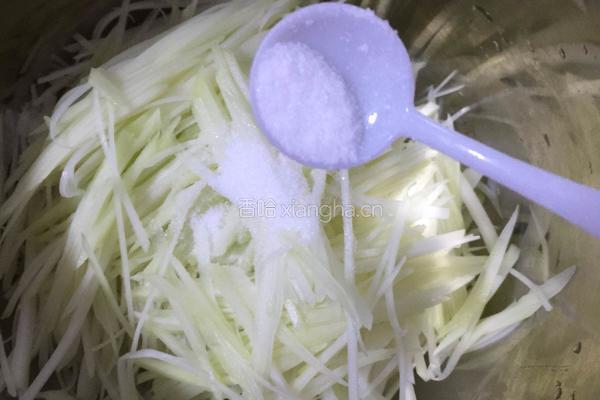 凉拌菜头的做法图解3