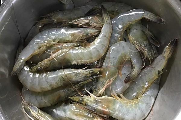 三鲜饺子的做法图解1