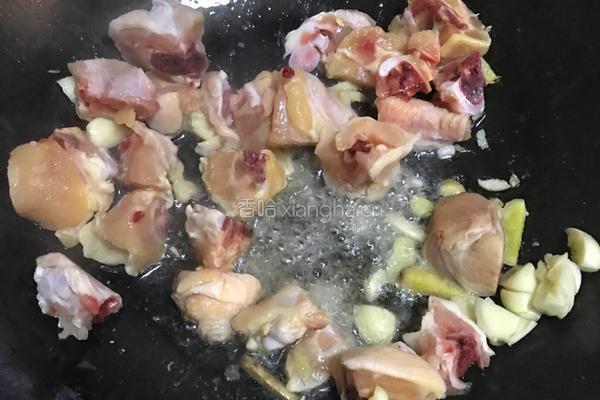 鸡腿焖土豆的做法图解3
