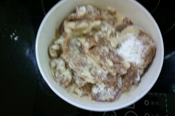 肉段糖醋的做法图解1