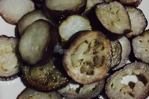 香煎浇汁茄子的做法图解7