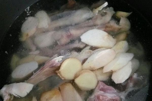 鸡肉西洋参汤的做法图解6