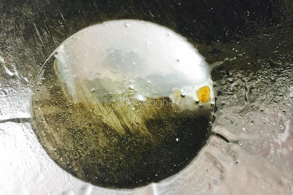 滑蛋炒虾仁的做法图解7